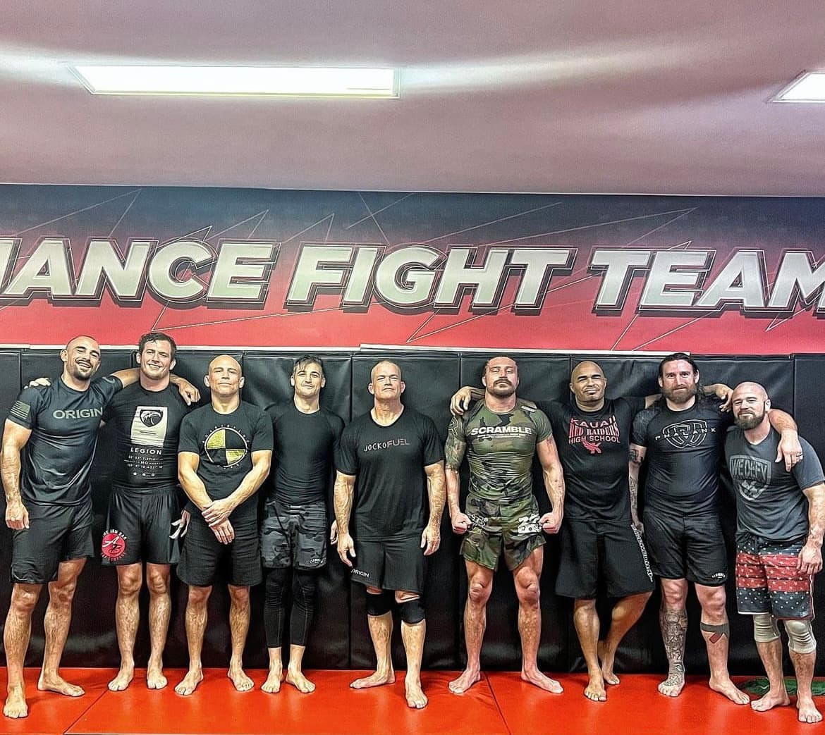 Victory team group photo after training